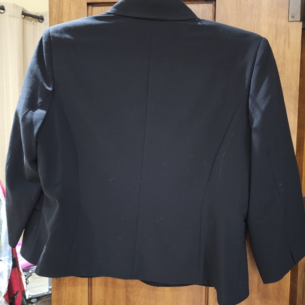 Investments PETITE Black Buttoned Blazer Size 16P - Picture 2 of 5
